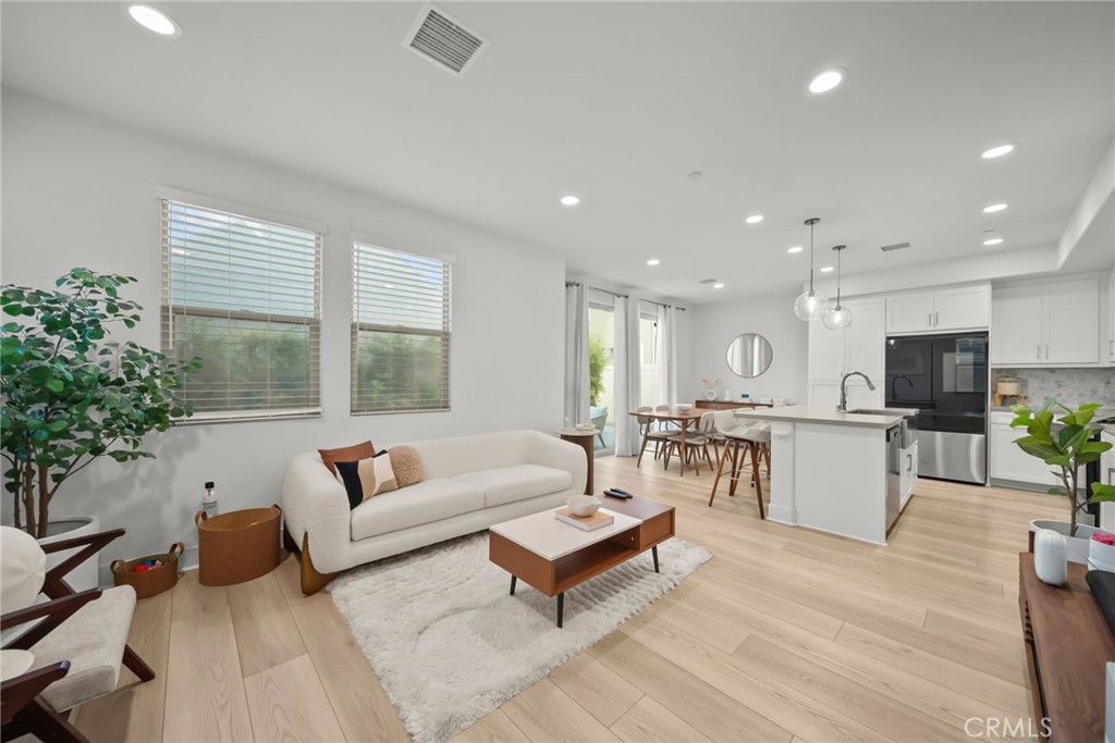 16157 Sandpiper Avenue