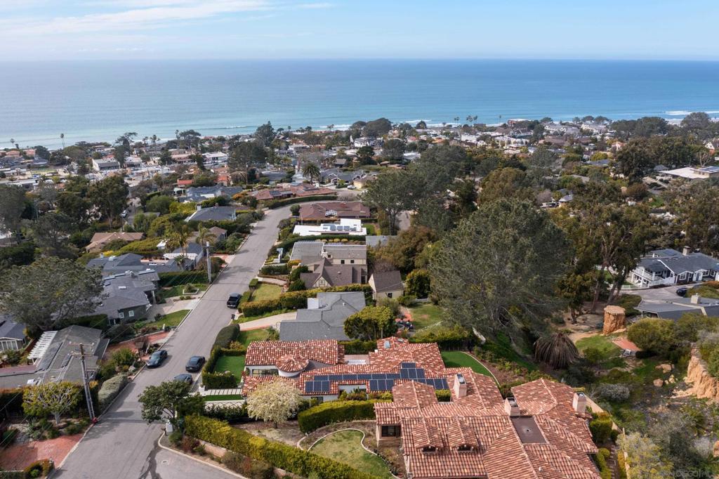 Del Mar - Residential