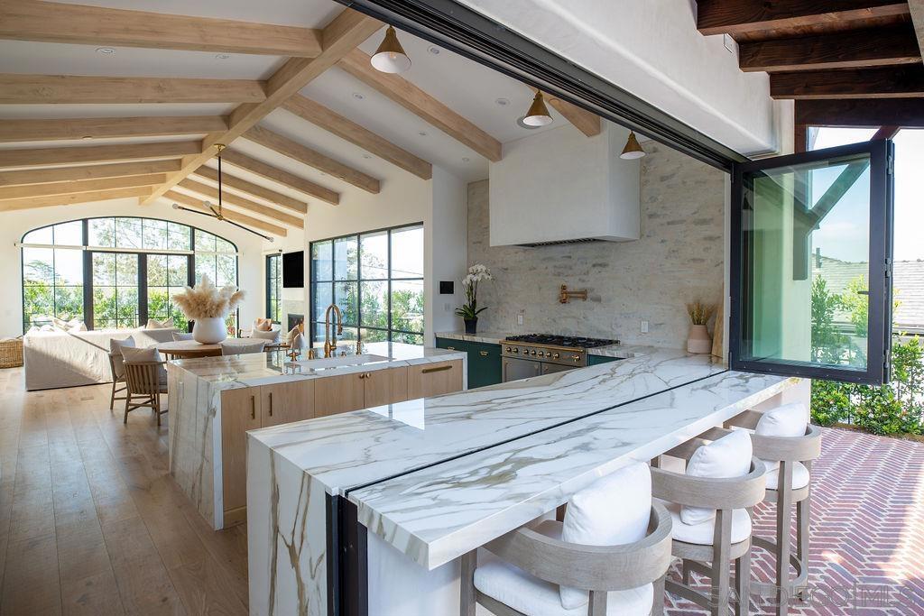 Del Mar - Residential