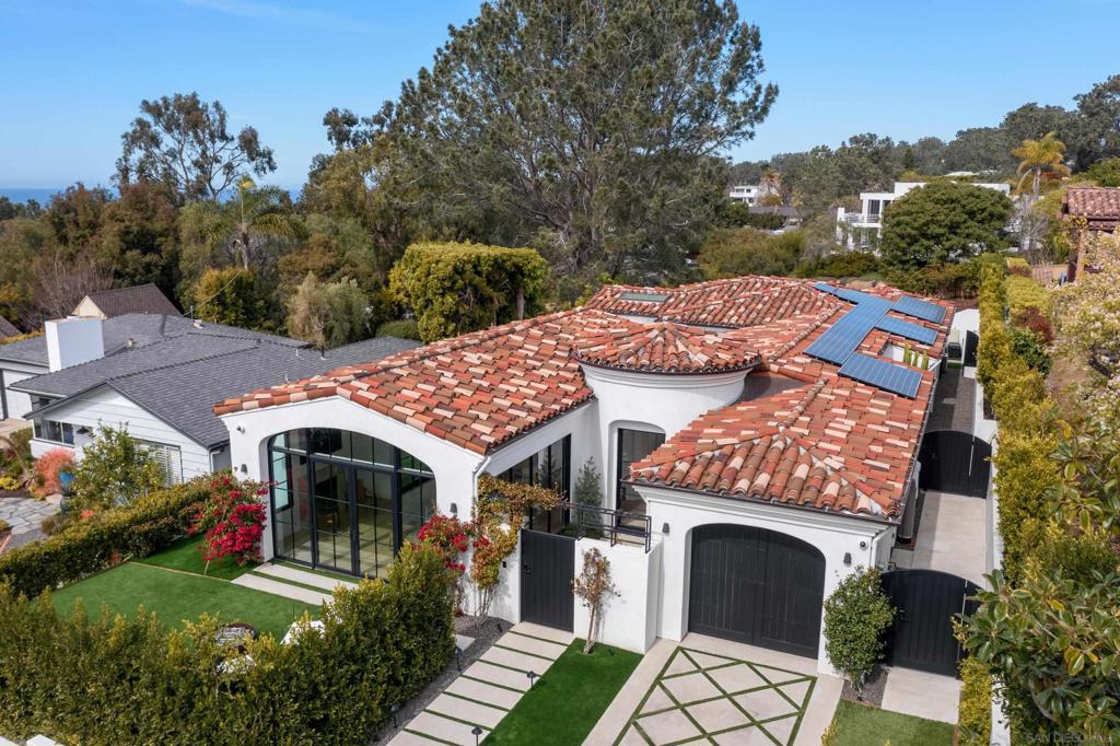 Del Mar - Residential