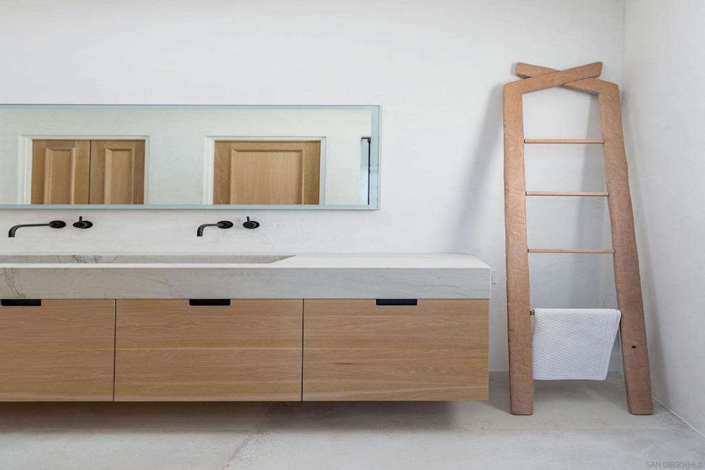 Del Mar - Residential