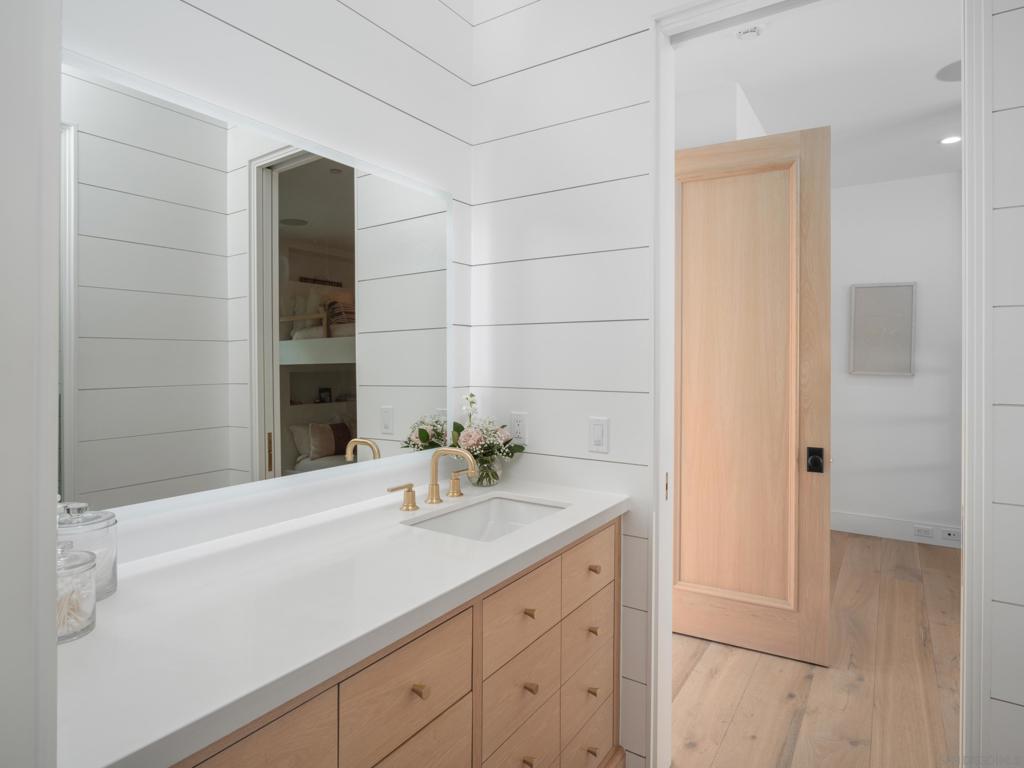 Del Mar - Residential