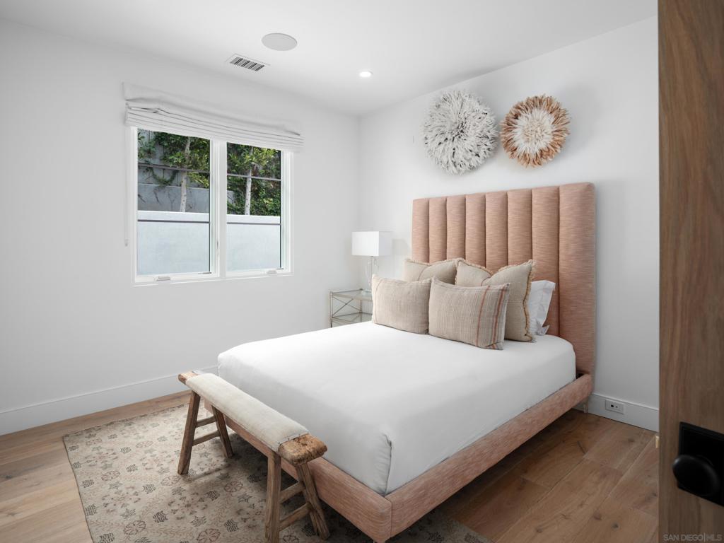 Del Mar - Residential