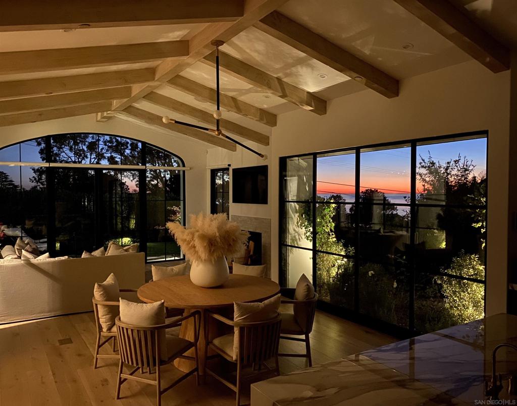 Del Mar - Residential