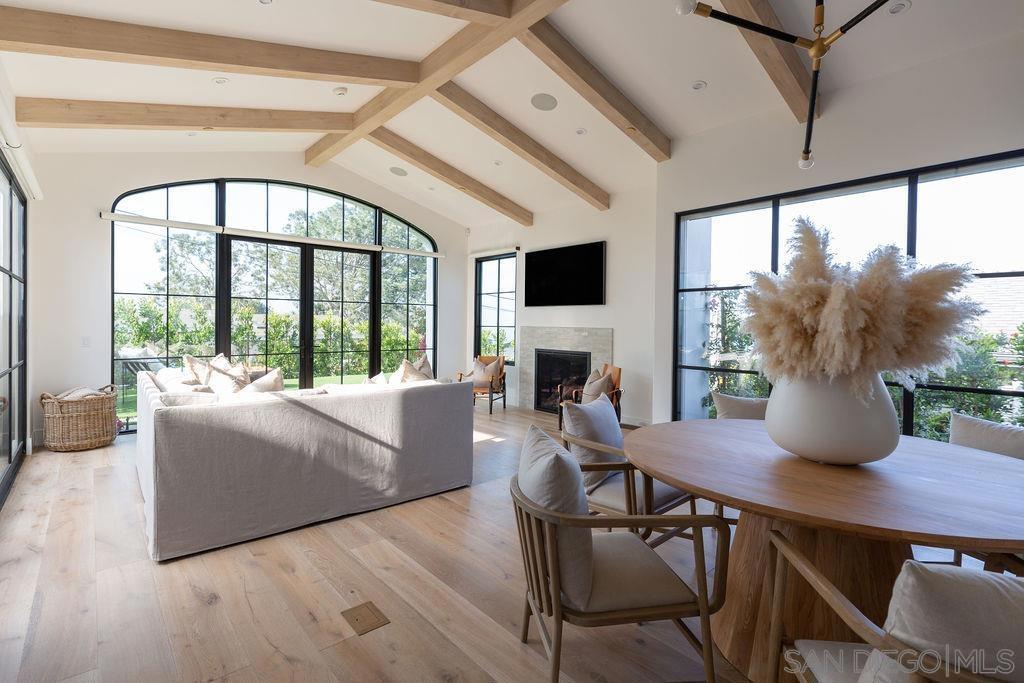 Del Mar - Residential