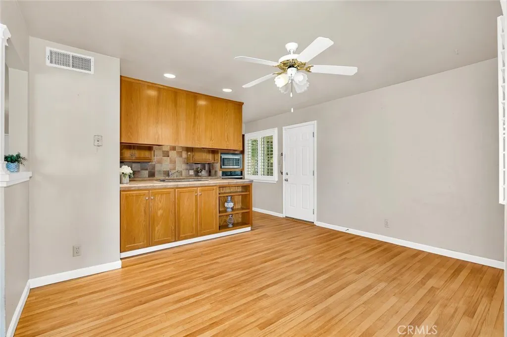 Merced, California 95340, United States, 3 Bedrooms Bedrooms, ,2 BathroomsBathrooms,Residential,Active,217960