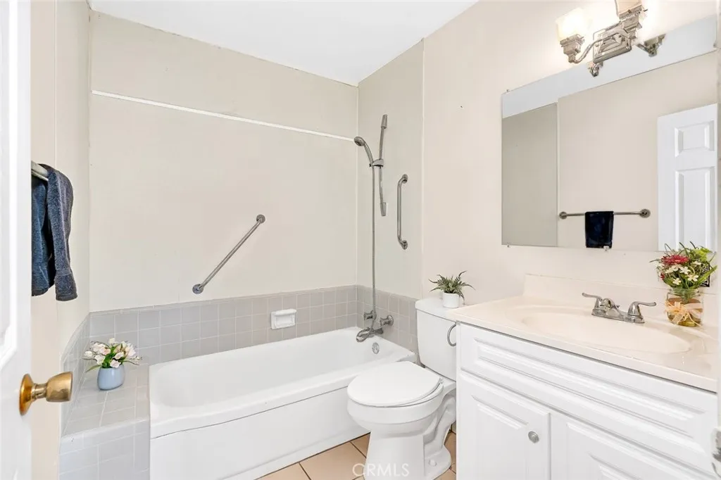 Merced, California 95340, United States, 3 Bedrooms Bedrooms, ,2 BathroomsBathrooms,Residential,Active,217960