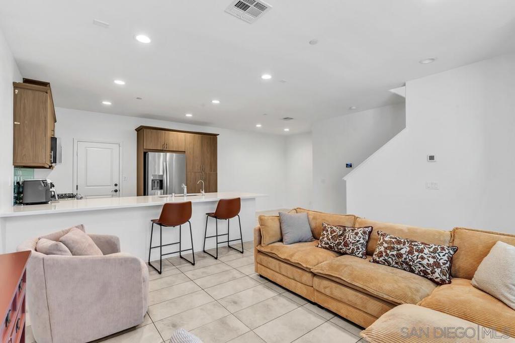 1961 Avenida Citron Unit 115 115