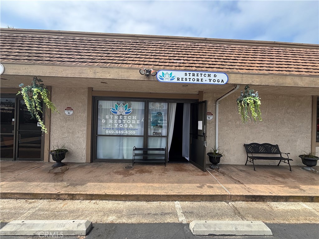 2720 camino capistrano B