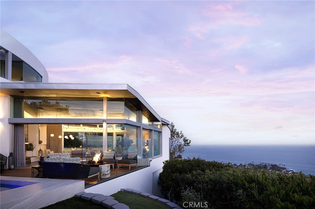465 Panorama Drive