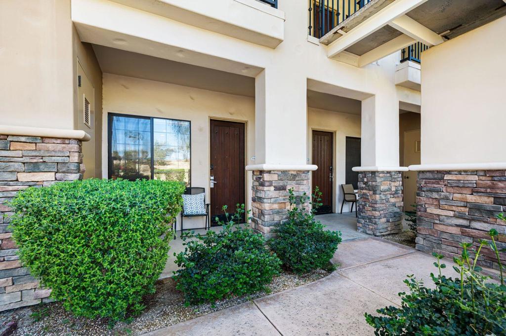 50660 Santa Rosa Plaza 3