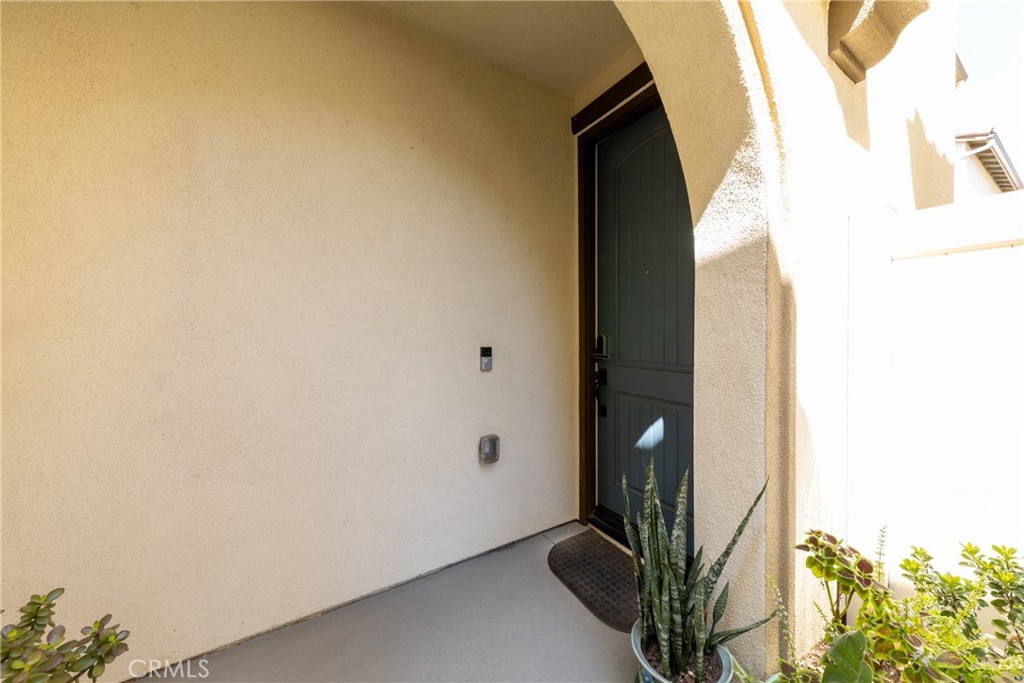 26149 Park Avenue 14
