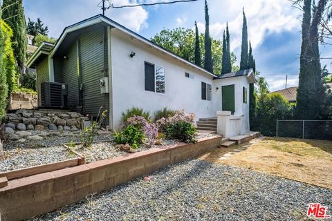 Photo of 349 Mount Washington Drive, Los Angeles, CA 90065 (MLS # 26752651)