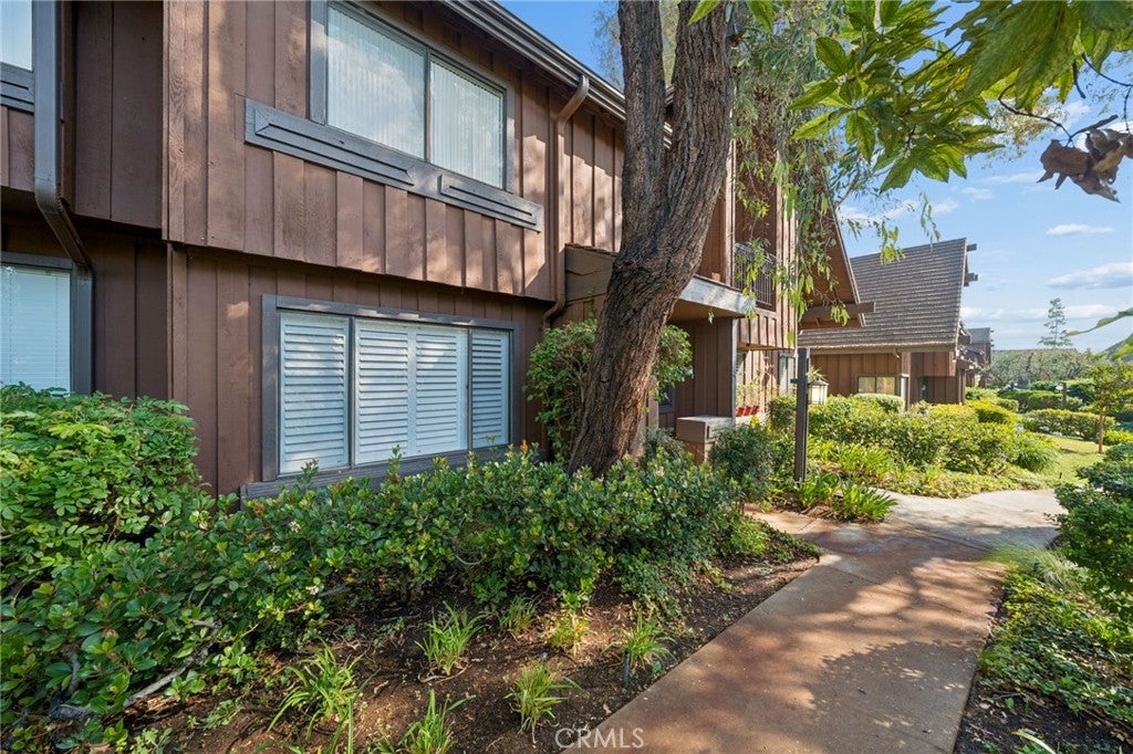 2157 Mount Shasta Drive