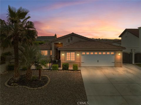 Photo of 13966 Driftwood Dr, Victorville, CA 92395 (MLS # HD26085660)