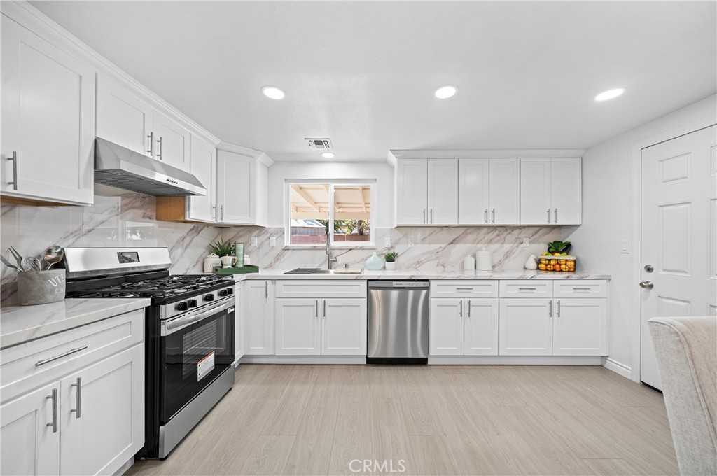 12342 Donahue