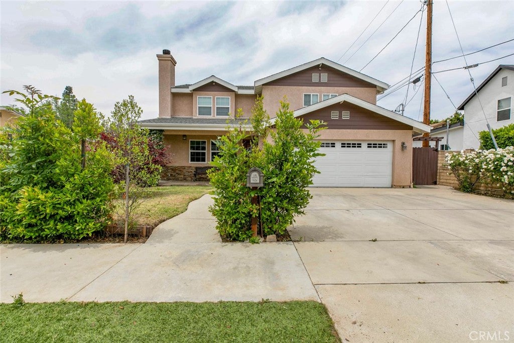 7129 Forbes Avenue, Lake Balboa CA 91406