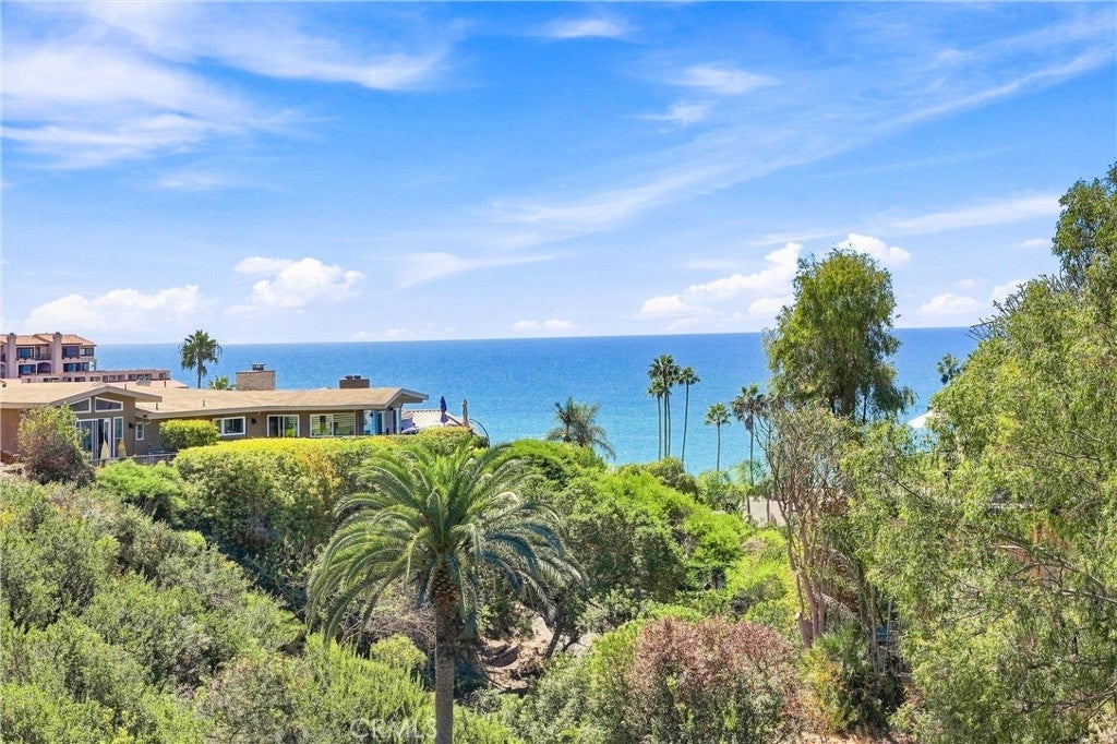 237 W Avenida Alessandro