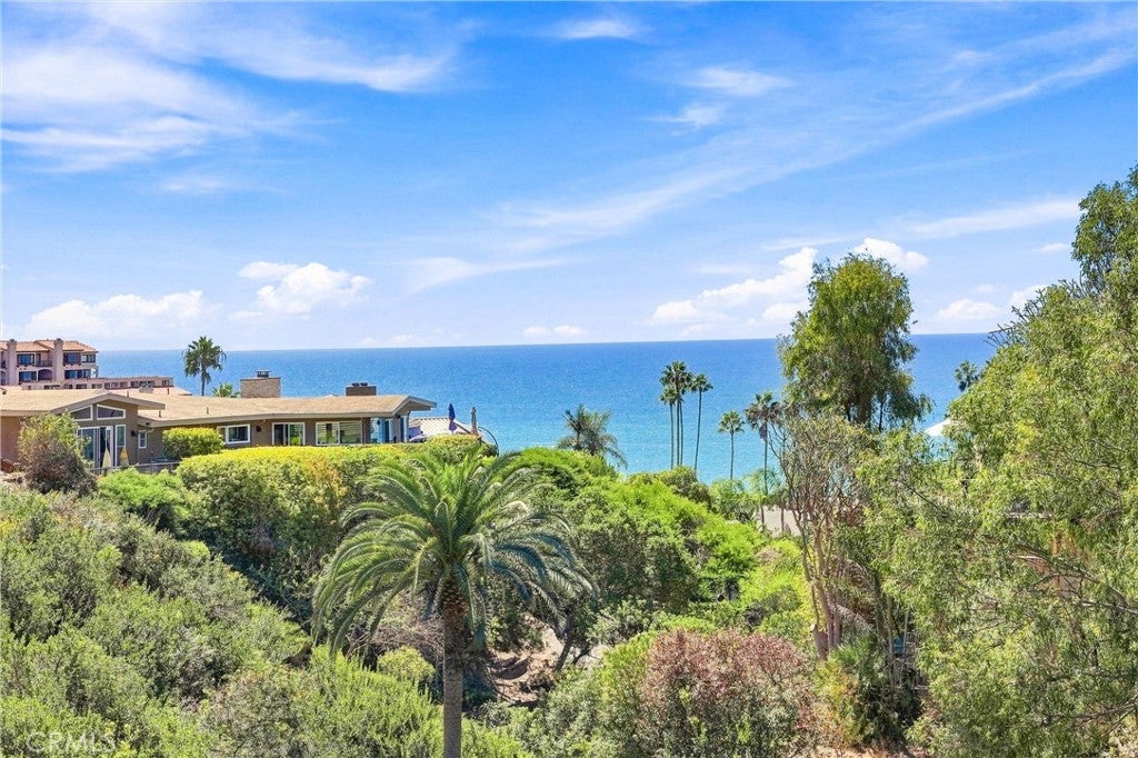 237 W Avenida Alessandro