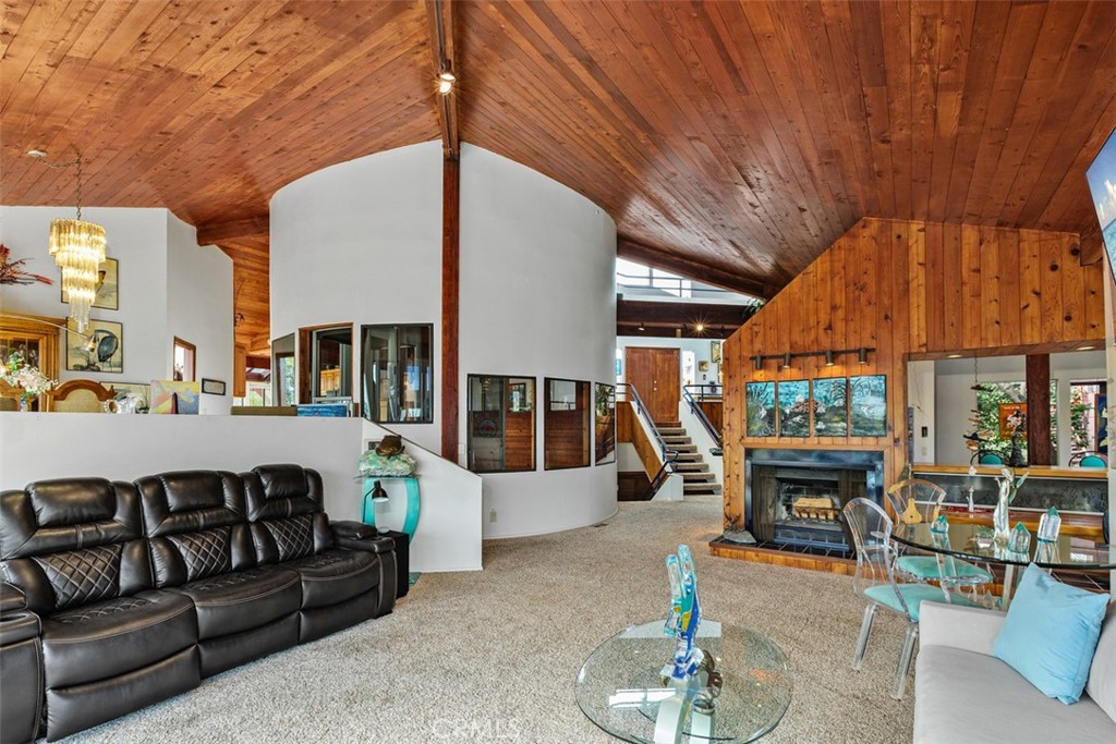 237 W Avenida Alessandro