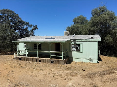Photo of 31360 Road 416, Coarsegold, CA 93614 (MLS # FR26149240)