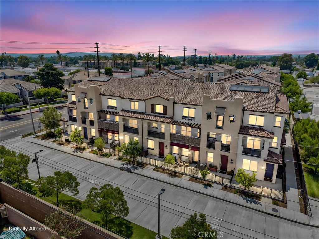 1112 Cardinal Way