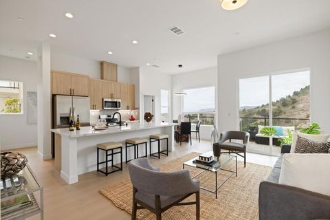817 Fassler Avenue Pacifica CA 94044
