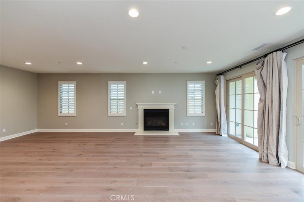 Sea Summit - Residential Lease