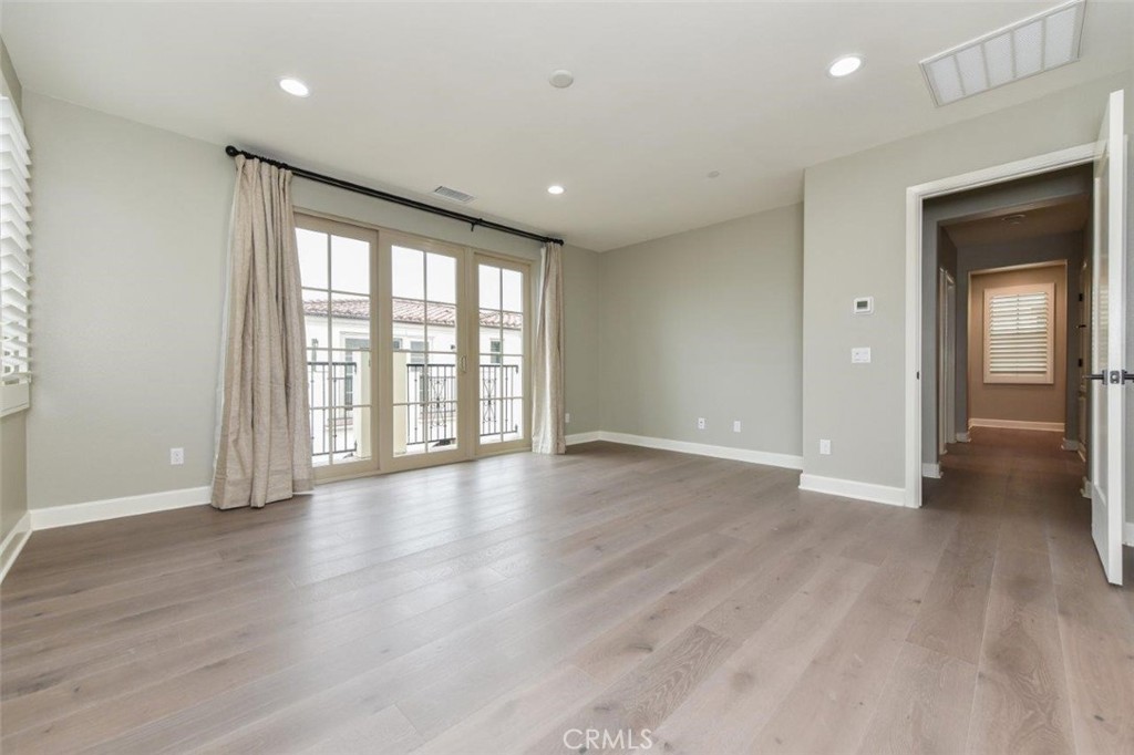 Sea Summit - Residential Lease