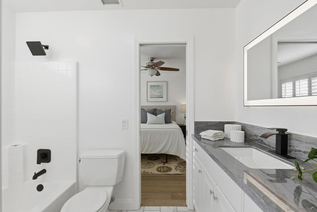 La Mesa - Residential