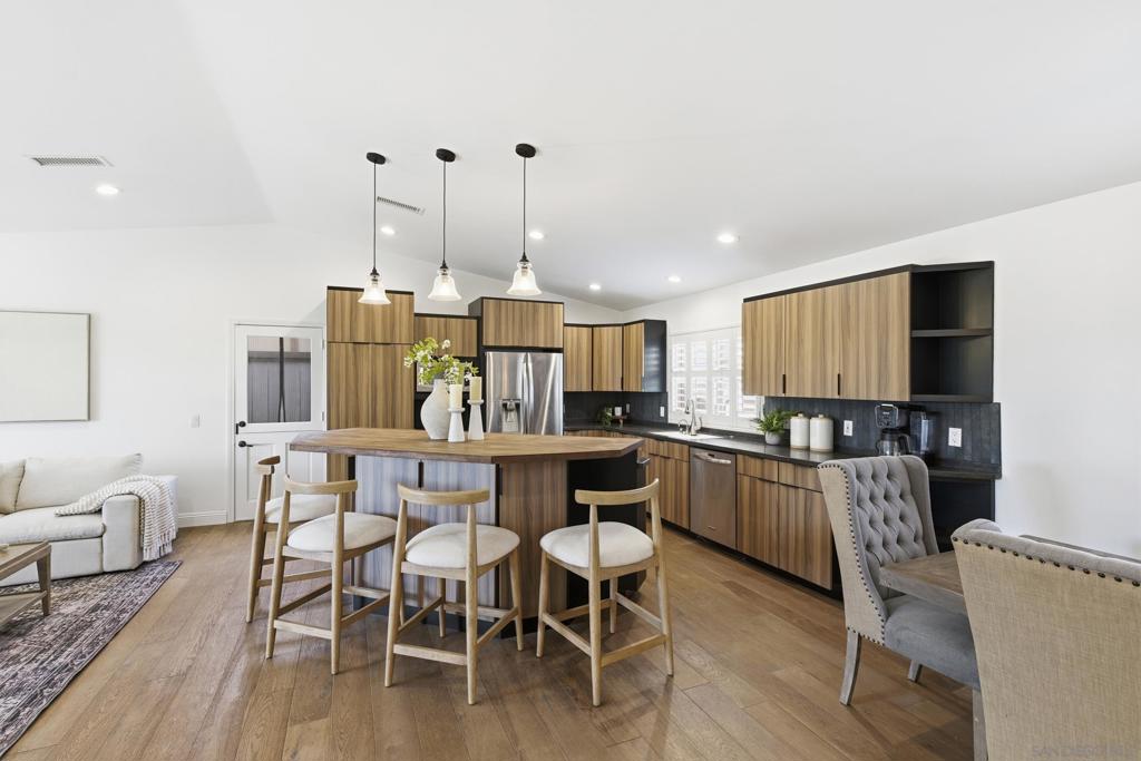 La Mesa - Residential