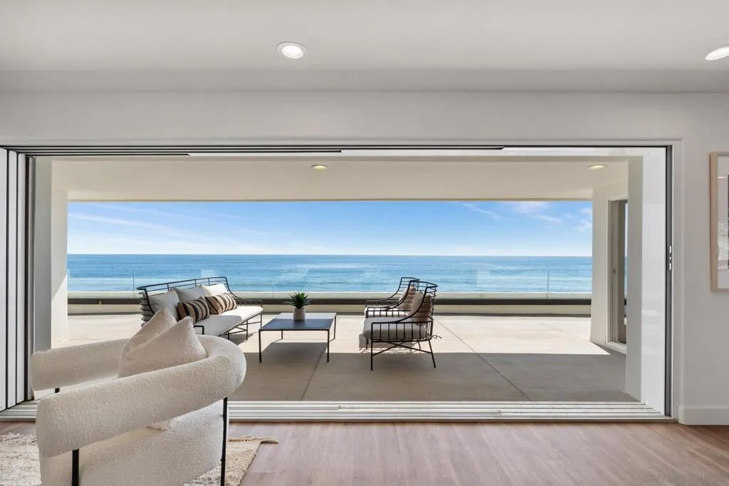 La Jolla, California 92037, United States, 4 Bedrooms Bedrooms, ,5 BathroomsBathrooms,Residential,Active,230167