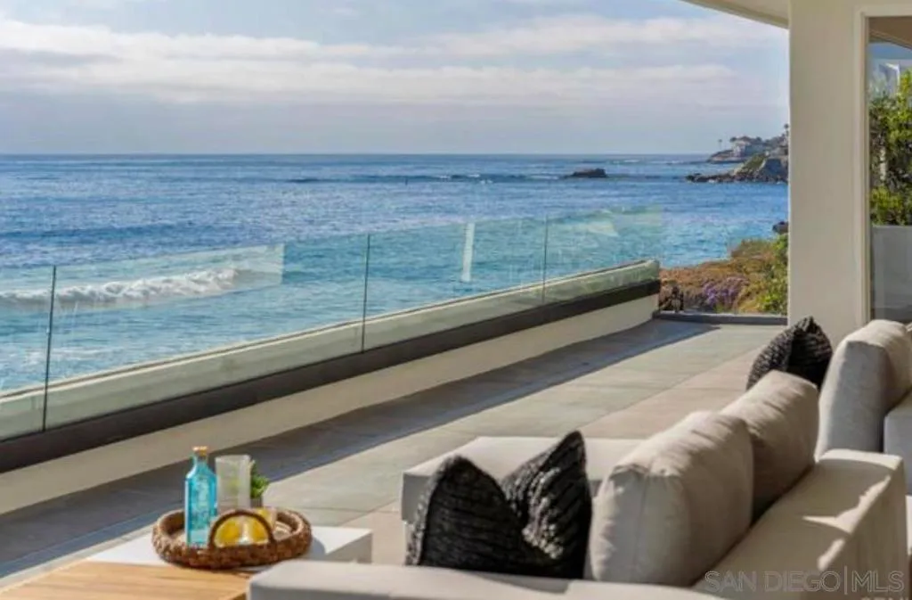 La Jolla, California 92037, United States, 4 Bedrooms Bedrooms, ,5 BathroomsBathrooms,Residential,Active,230167