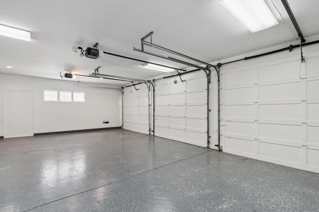 La Jolla, California 92037, United States, 4 Bedrooms Bedrooms, ,5 BathroomsBathrooms,Residential,Active,230167