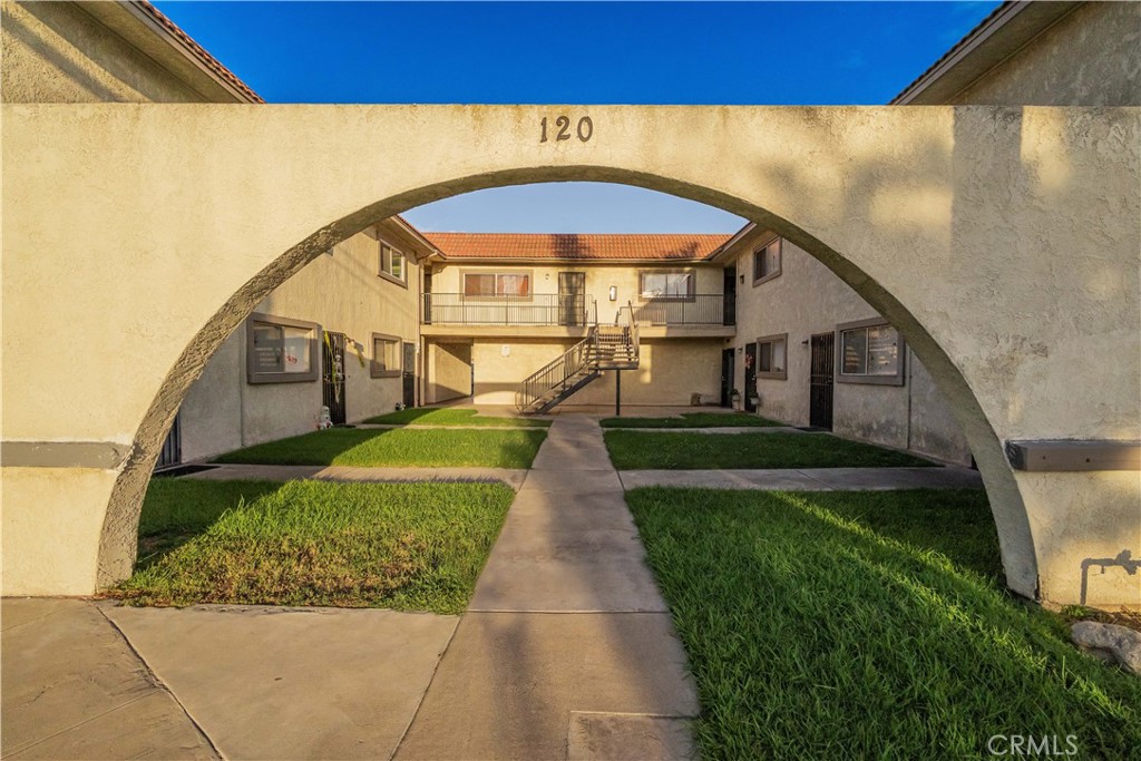 120 N 13th Avenue