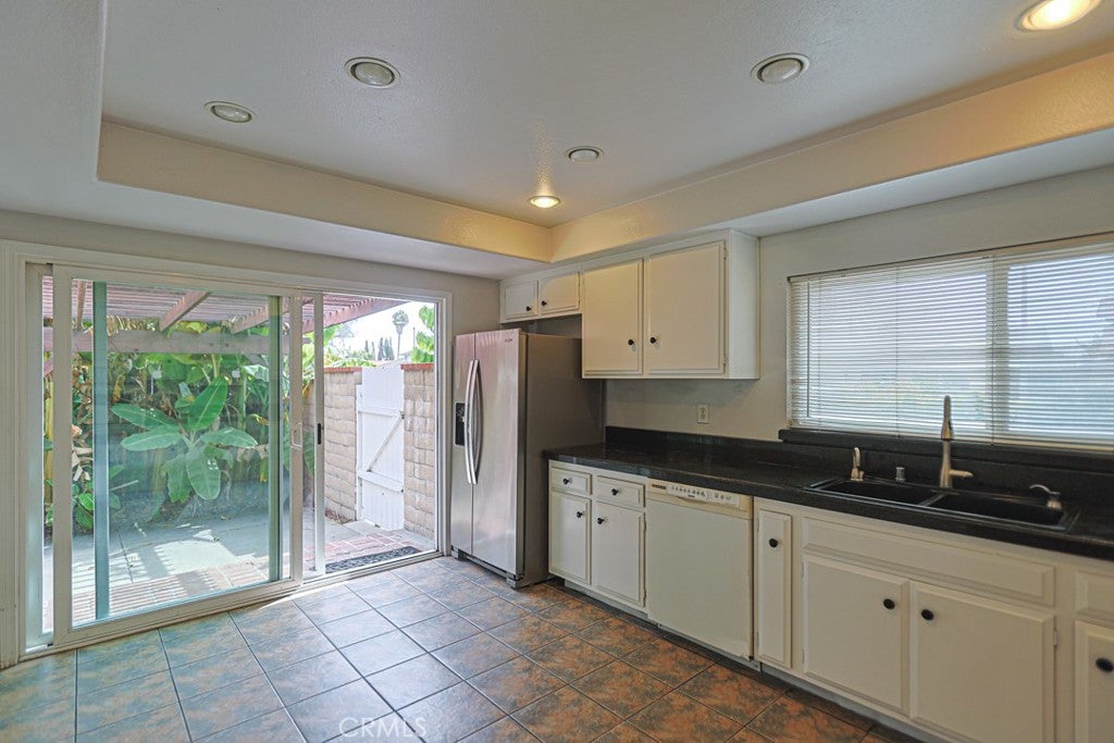 16404 Ponderosa St.