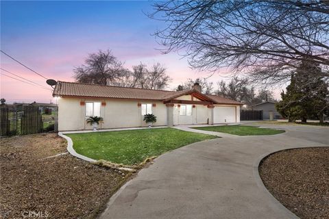 Photo of 15839 Sitting Bull St, Victorville, CA 92395 (MLS # DW26002614)