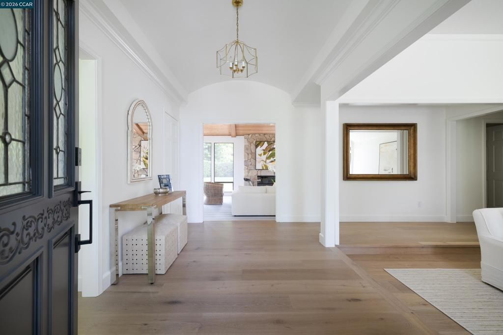 Photo of 7 Crockett Drive Dr, Moraga, CA 94556 (MLS # 41131402)