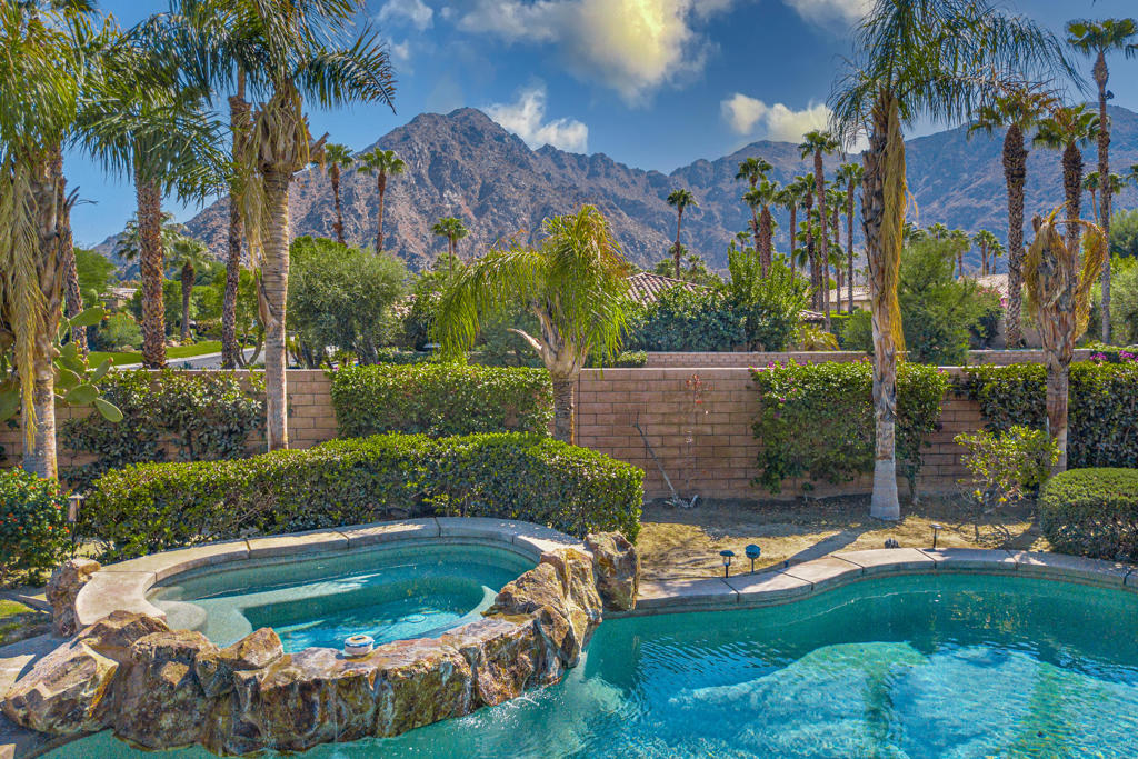 77449 Mallorca Lane