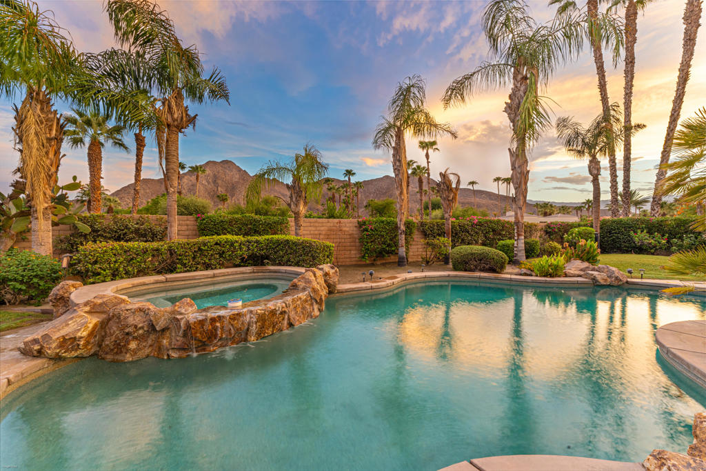 77449 Mallorca Lane