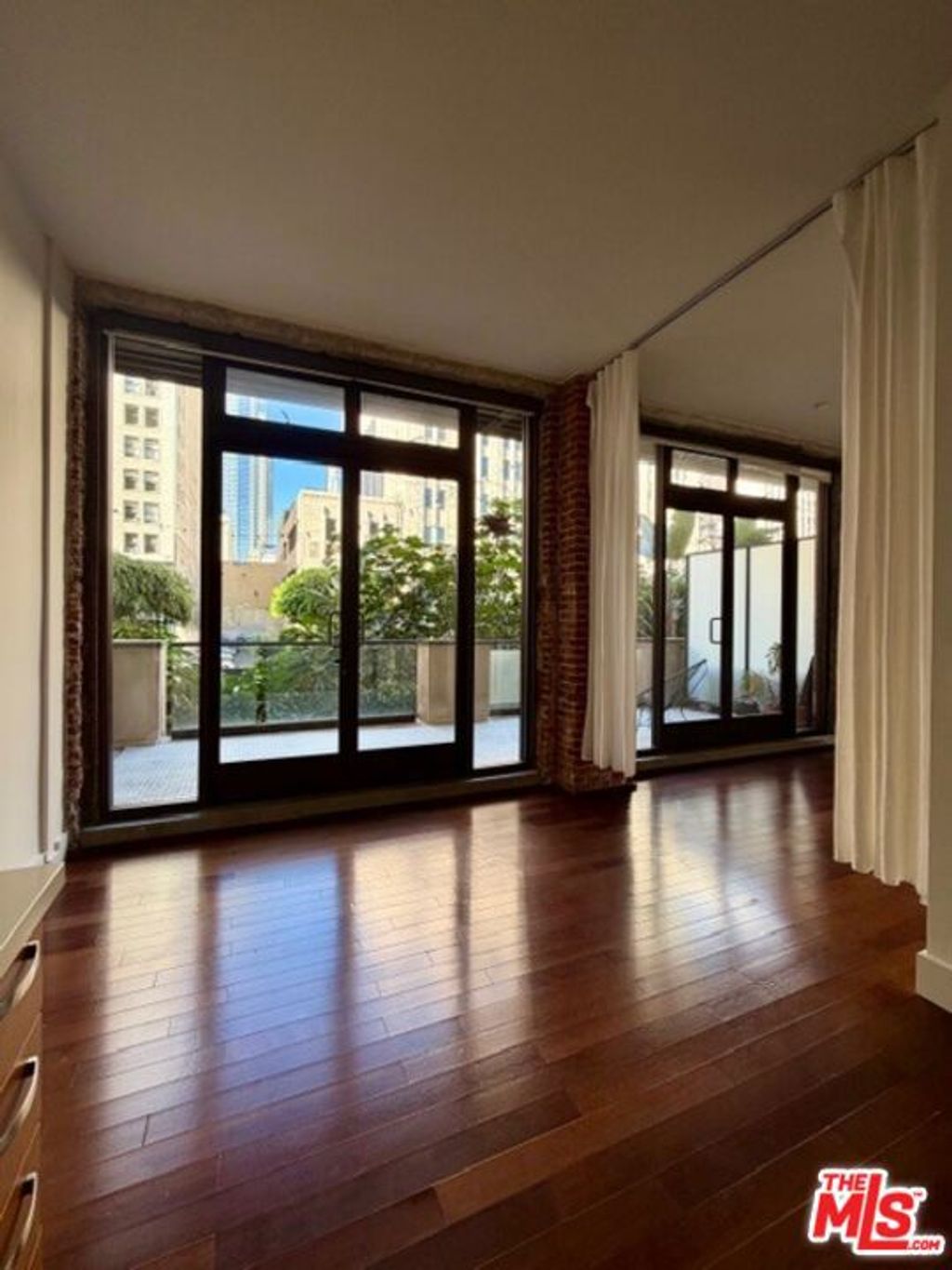 Photo of 460 S Spring Street #205, Los Angeles, CA 90013 (MLS # 26666301)