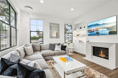 551 W Maple Avenue Orange CA 92868