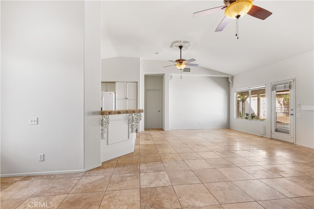 Thousand Palms (32004) - Residential