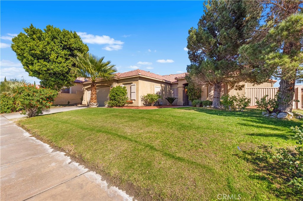 Thousand Palms (32004) - Residential