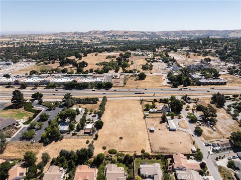Tiny photo for 2400 Ramona Road Rd, Atascadero, CA 93422 (MLS # NS26024267)