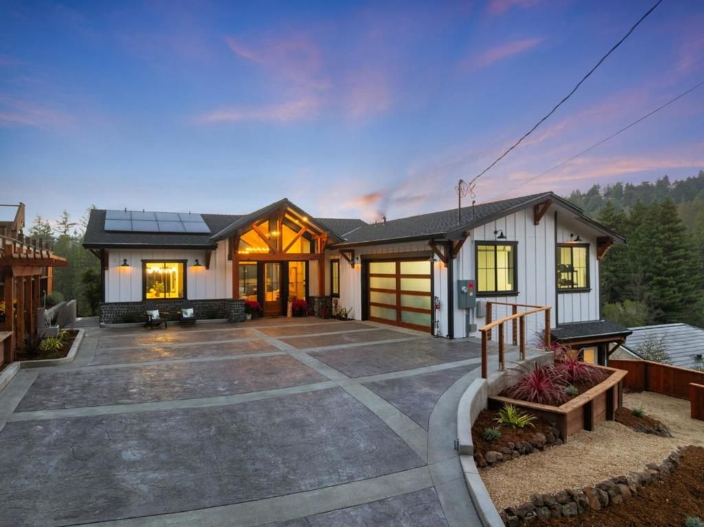 Photo of 230 Fern Rock Way, Boulder Creek, CA 95006 (MLS # ML82036512)