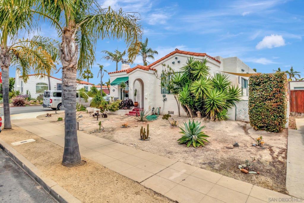 3261 Belle Isle Dr