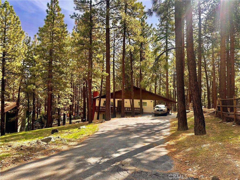 5809 Pine