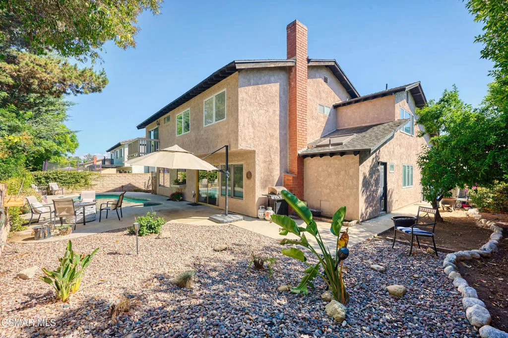 Newbury Park, California 91320, United States, 4 Bedrooms Bedrooms, ,3 BathroomsBathrooms,Residential,Active,215777