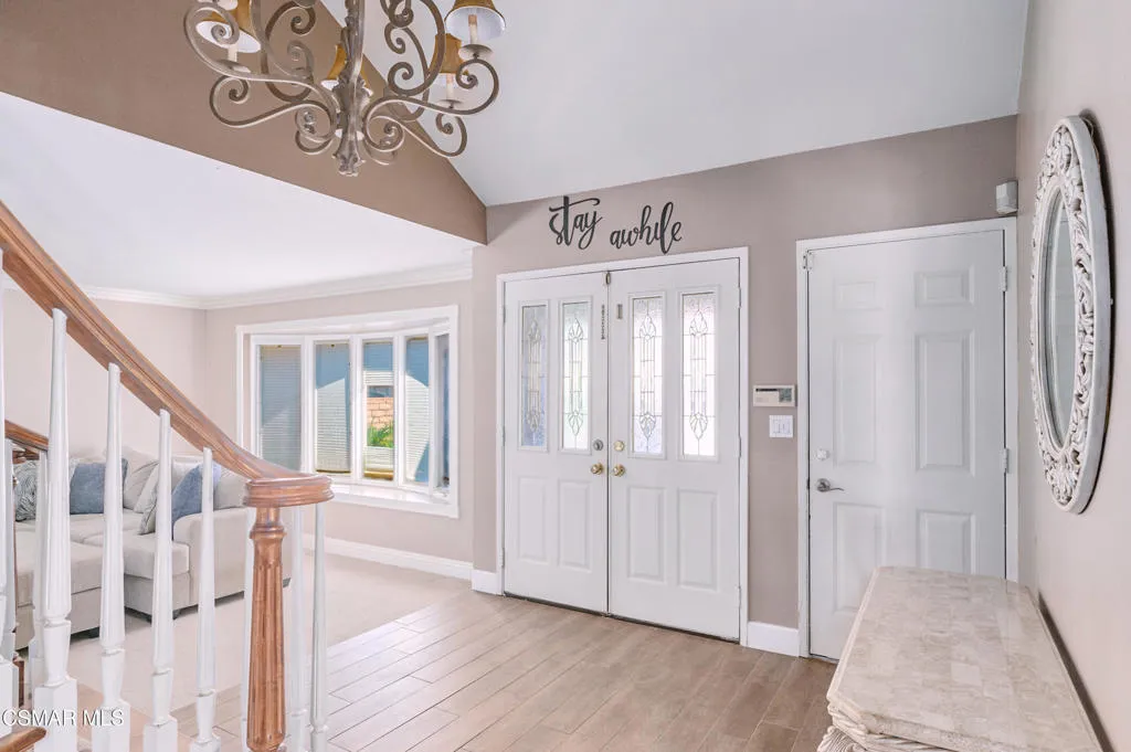 Newbury Park, California 91320, United States, 4 Bedrooms Bedrooms, ,3 BathroomsBathrooms,Residential,Active,215777